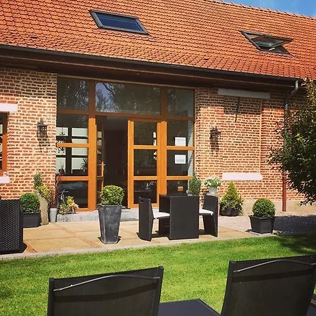 Au Coeur Des Hotes Steenvoorde