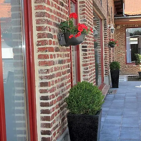 Au Coeur Des Hotes 3* Steenvoorde