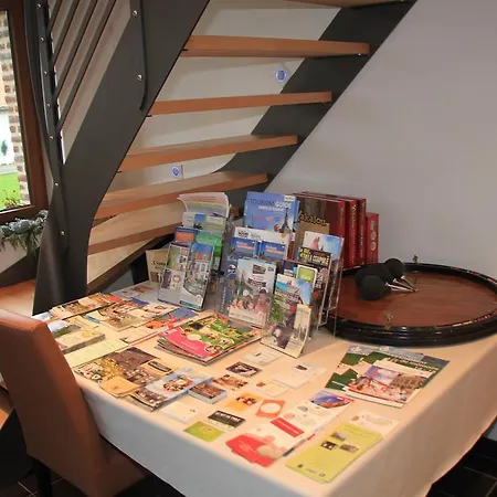 게스트하우스 Au Coeur Des Hotes 4*