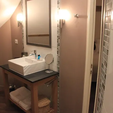 게스트하우스 Au Coeur Des Hotes