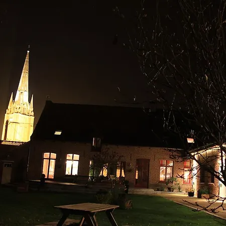 게스트하우스 Au Coeur Des Hotes