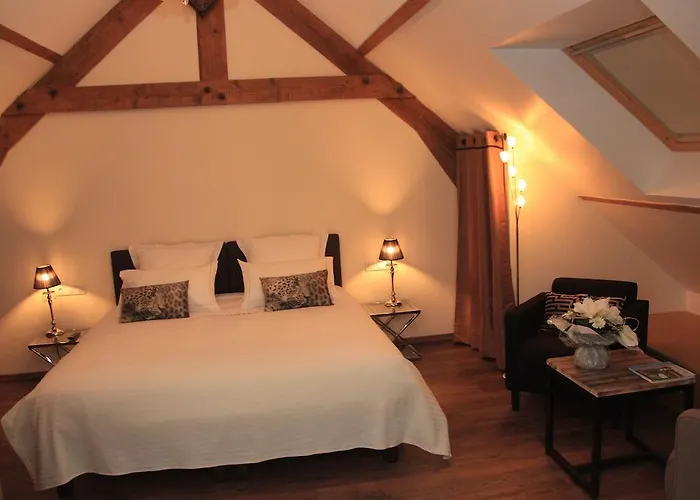 بيت ضيافة Au Coeur Des Hotes 3*